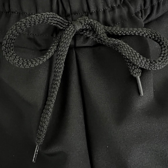 NEW Bermuda Long Shorts Jersey Material  (1) SM & (1) XL Left 👋 - Picture 7 of 14